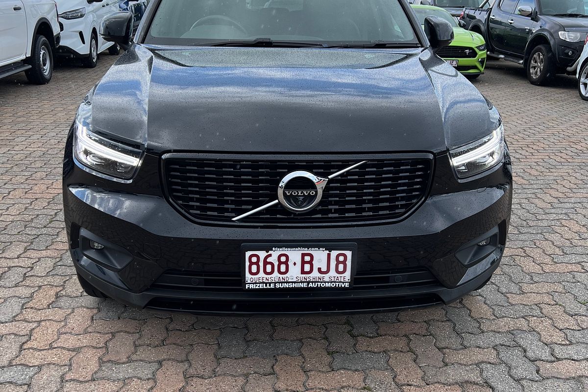 2020 Volvo XC40 T5 R-Design