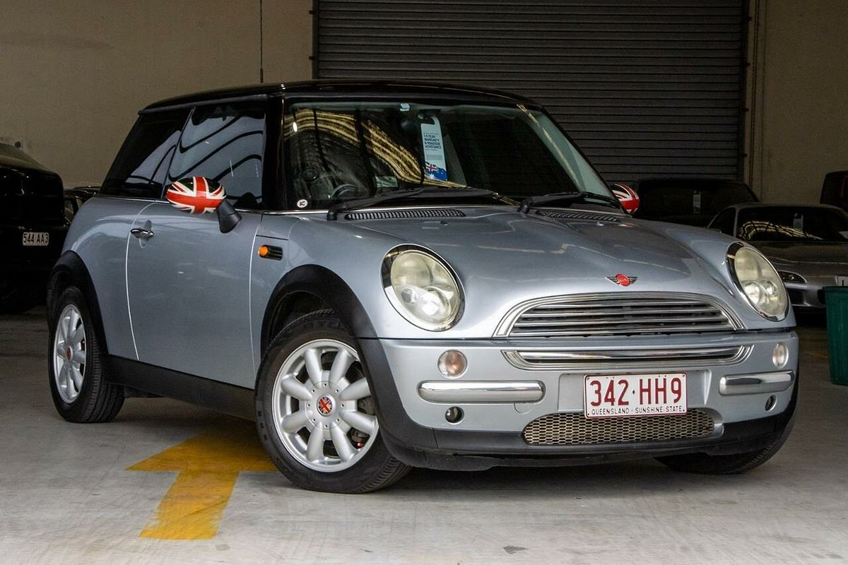 2003 MINI Hatch Cooper R50