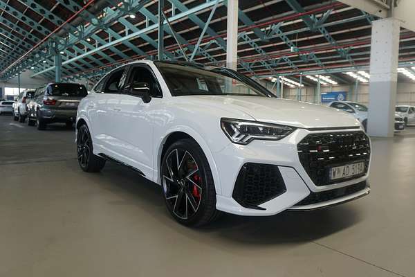 2020 Audi RS Q3 F3