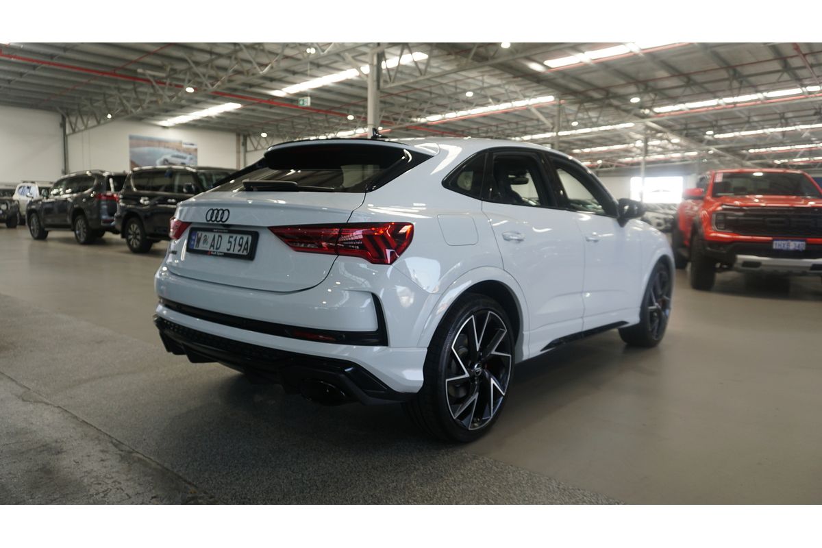 2020 Audi RS Q3 F3