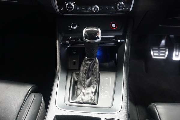 2020 Audi RS Q3 F3