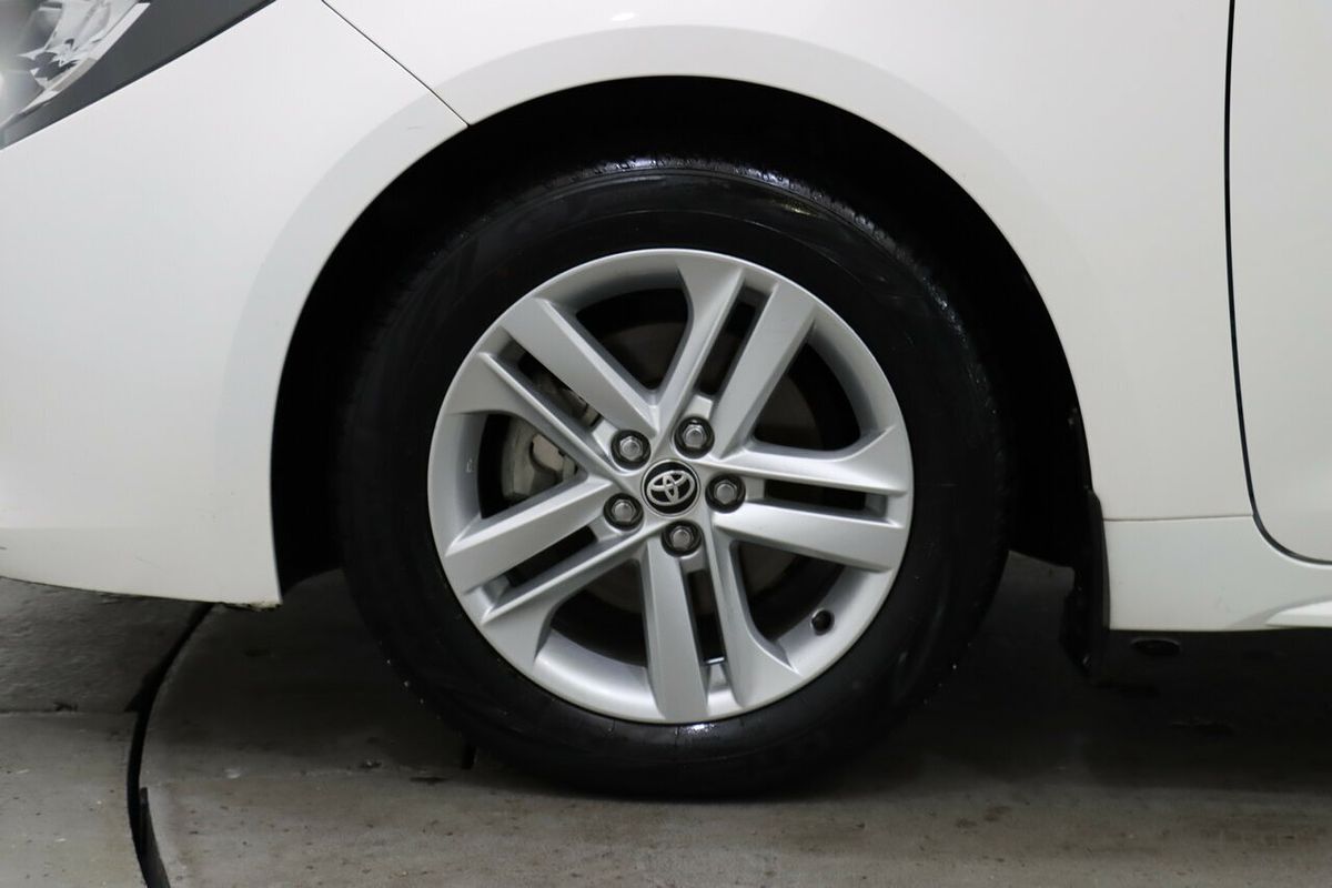 2018 Toyota Corolla Ascent Sport MZEA12R