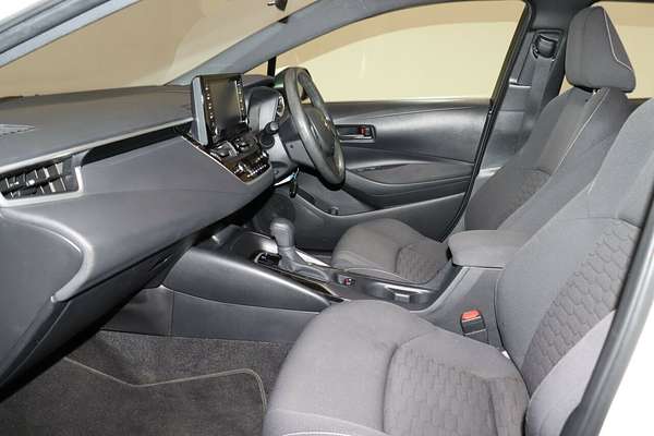 2018 Toyota Corolla Ascent Sport MZEA12R
