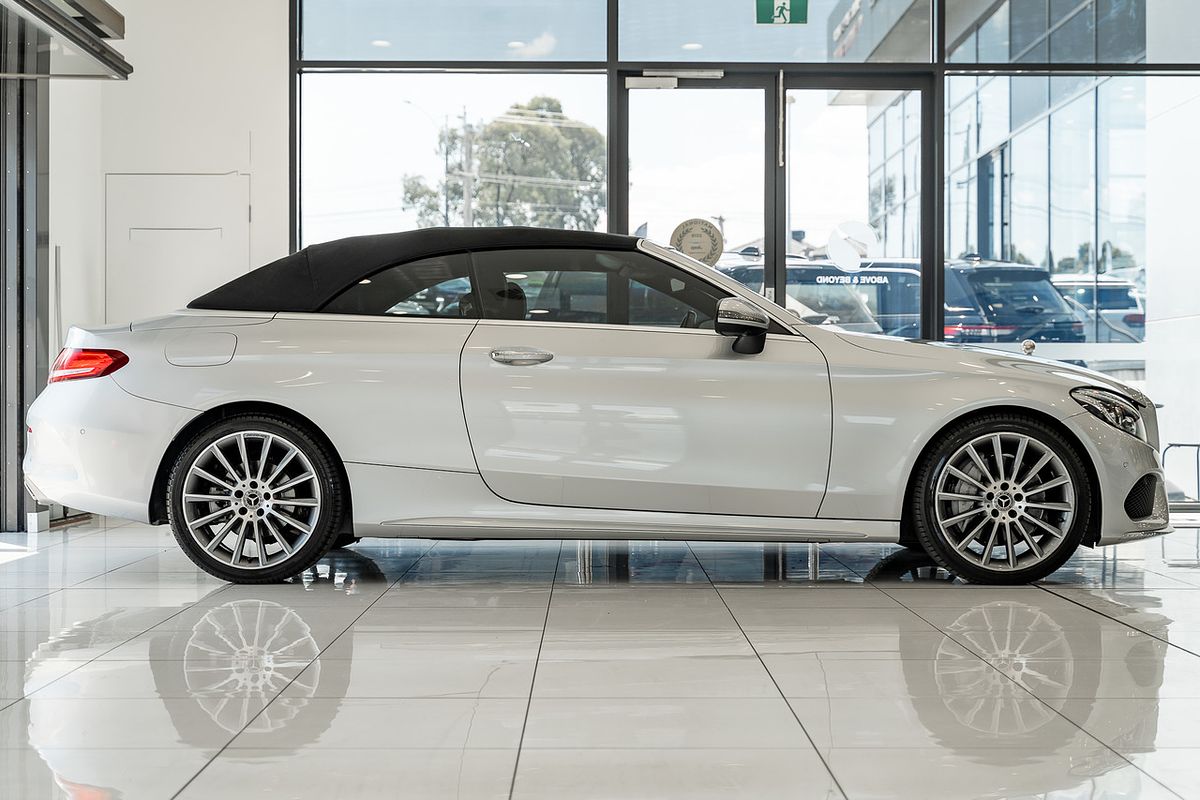 2017 Mercedes-Benz C-Class C300 A205