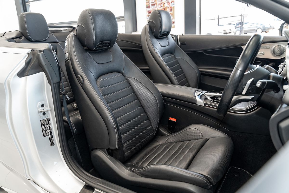 2017 Mercedes-Benz C-Class C300 A205