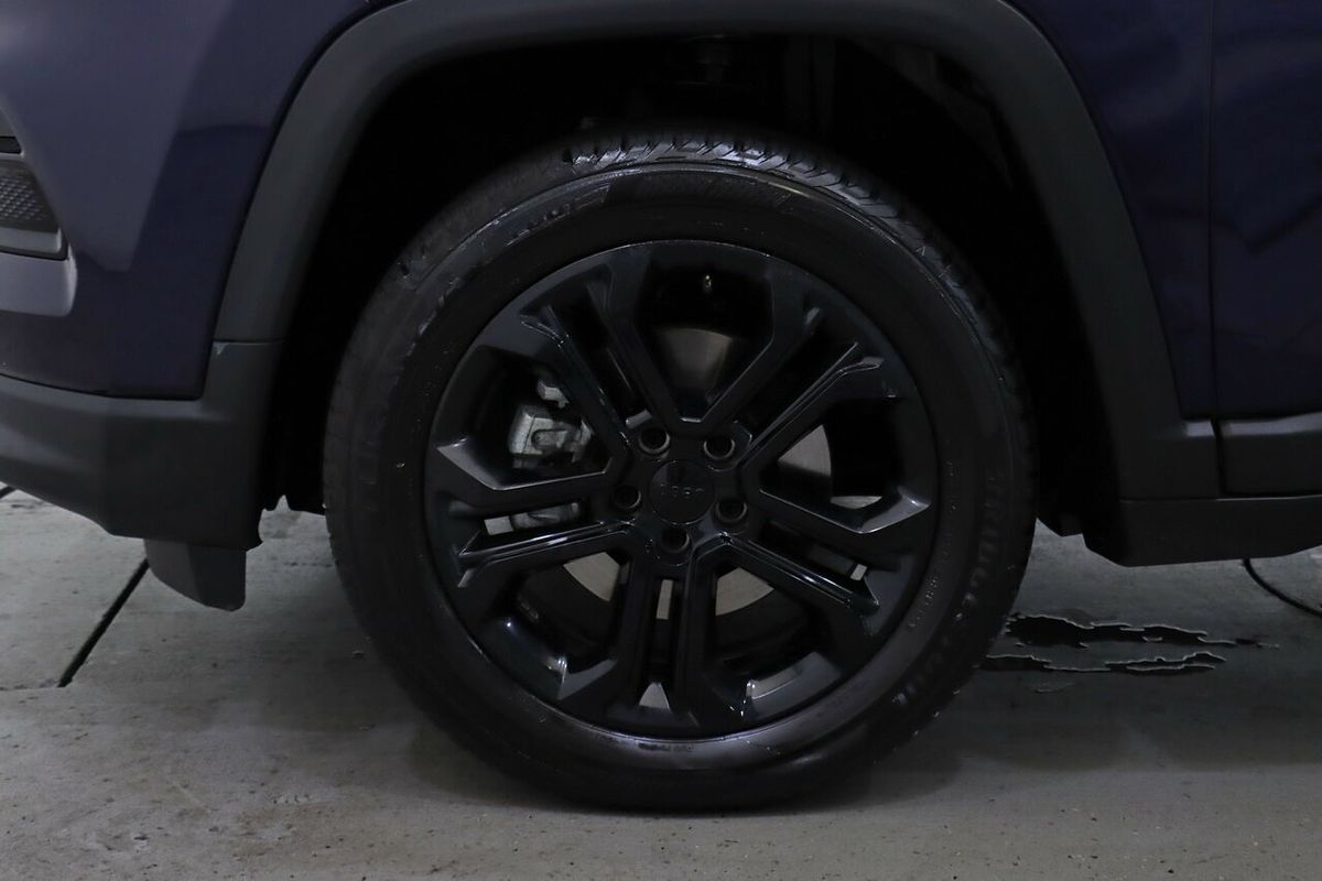 2023 Jeep Compass Night Eagle M6