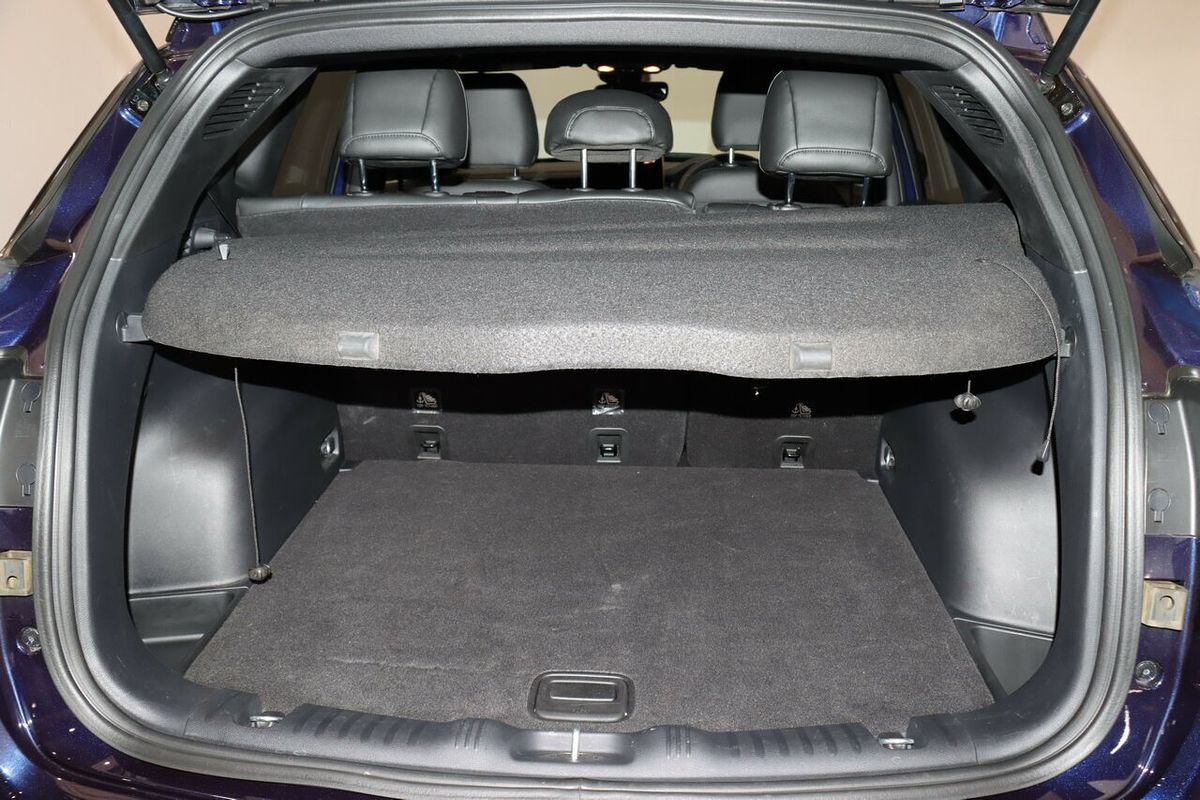 2023 Jeep Compass Night Eagle M6