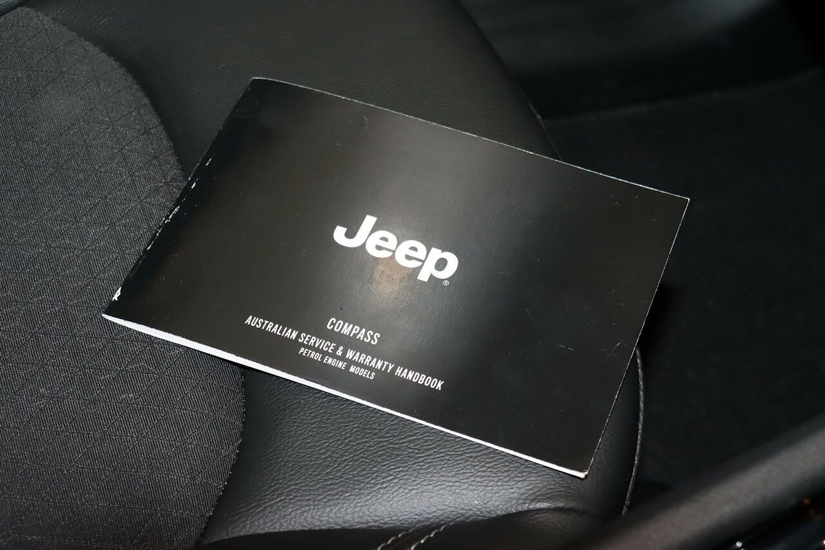 2023 Jeep Compass Night Eagle M6