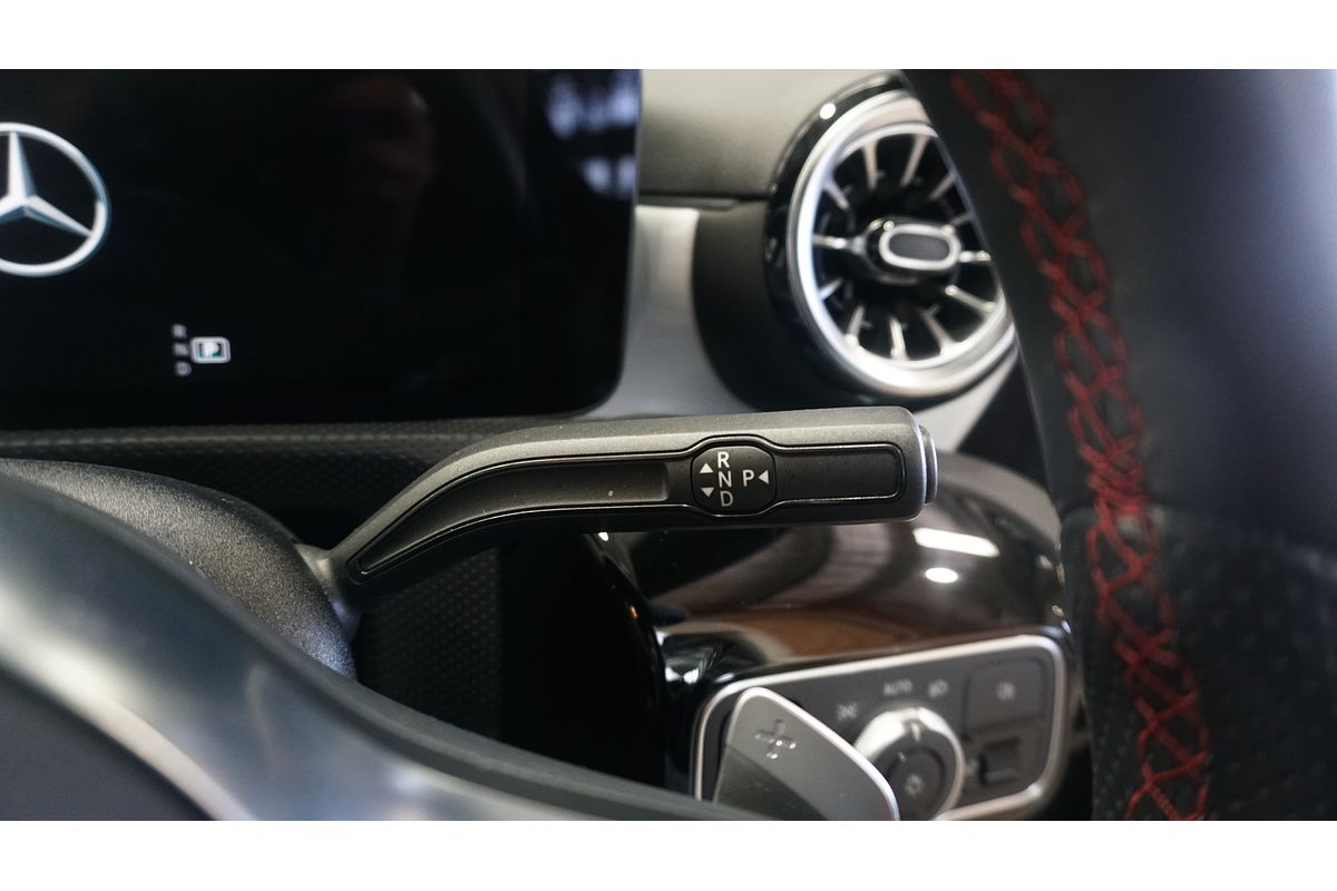 2023 Mercedes-Benz A-Class A250 V177