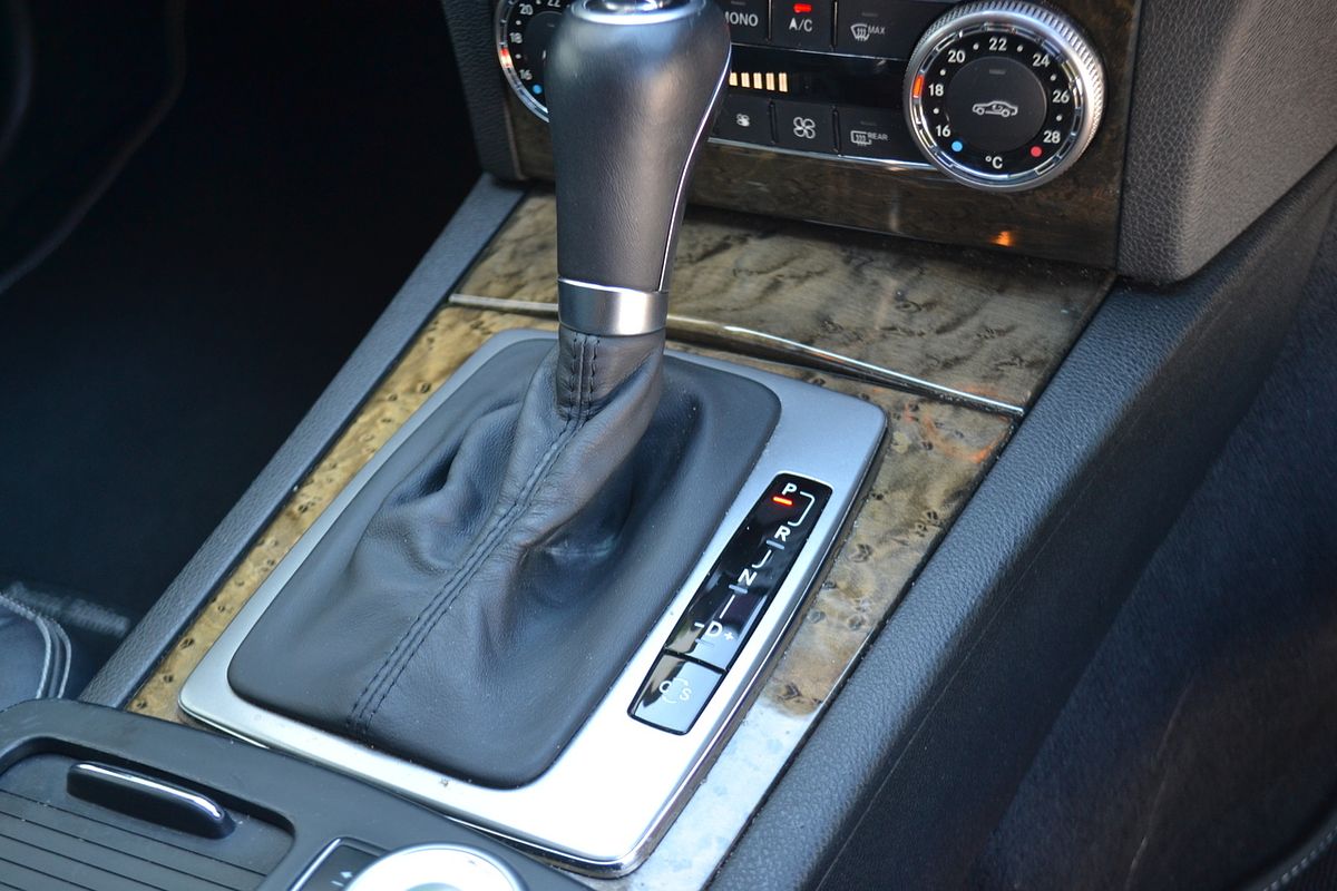 2009 Mercedes-Benz C-Class C220 CDI Elegance W204