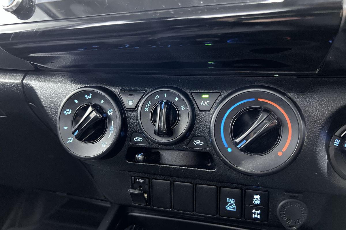 2022 Toyota Hilux SR GUN126R 4X4