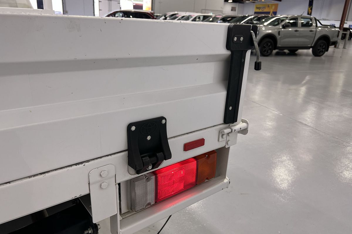 2022 Toyota Hilux SR GUN126R 4X4