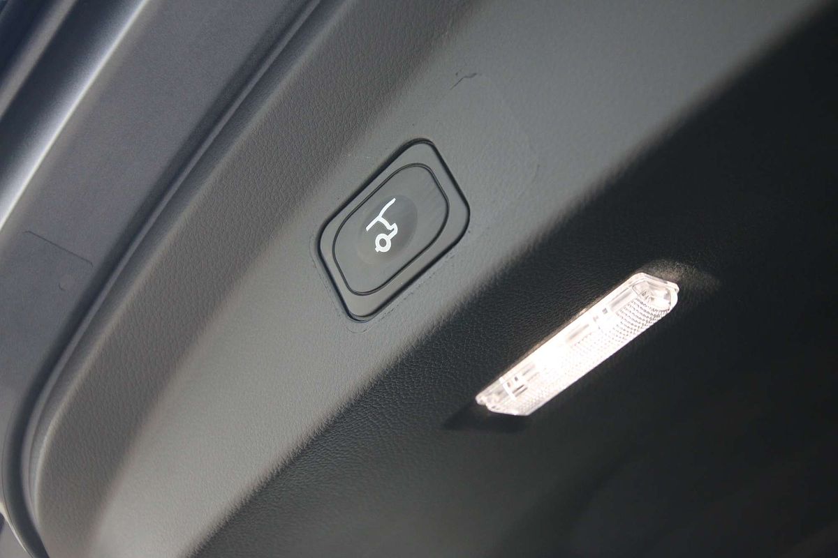 2024 Ford Everest Sport