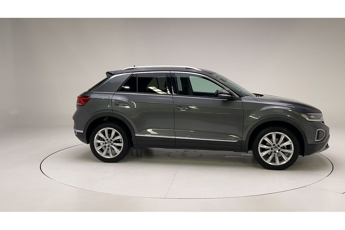 2022 Volkswagen T-Roc 110TSI Style D11