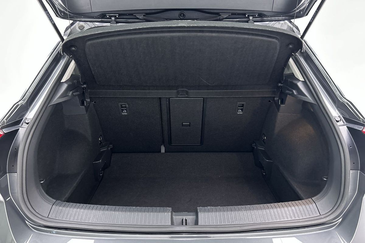 2022 Volkswagen T-Roc 110TSI Style D11
