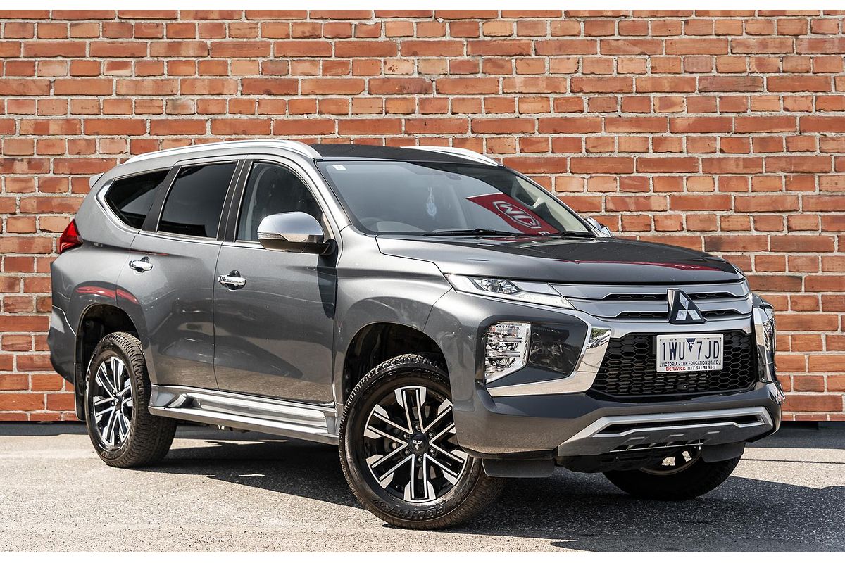 2022 Mitsubishi Pajero Sport GLS QF