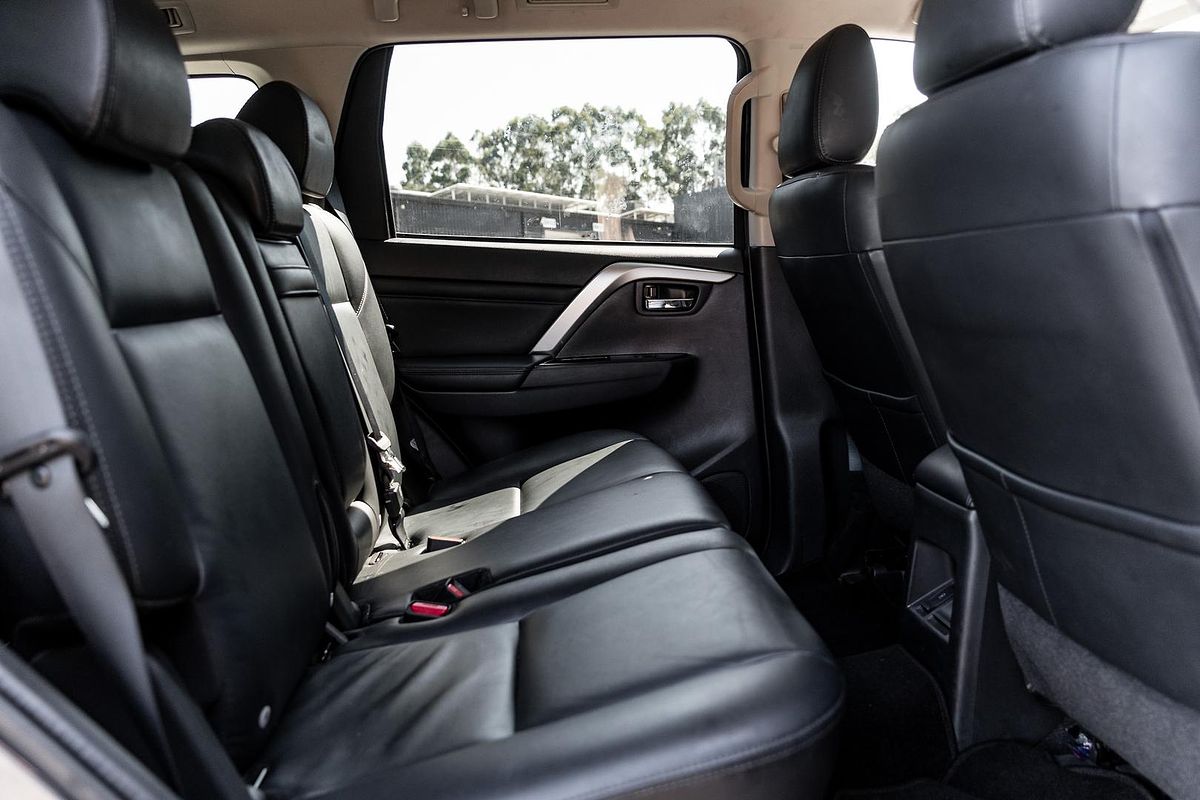 2022 Mitsubishi Pajero Sport GLS QF