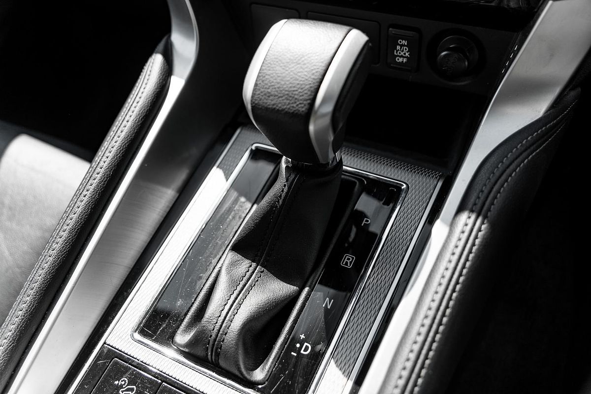 2022 Mitsubishi Pajero Sport GLS QF
