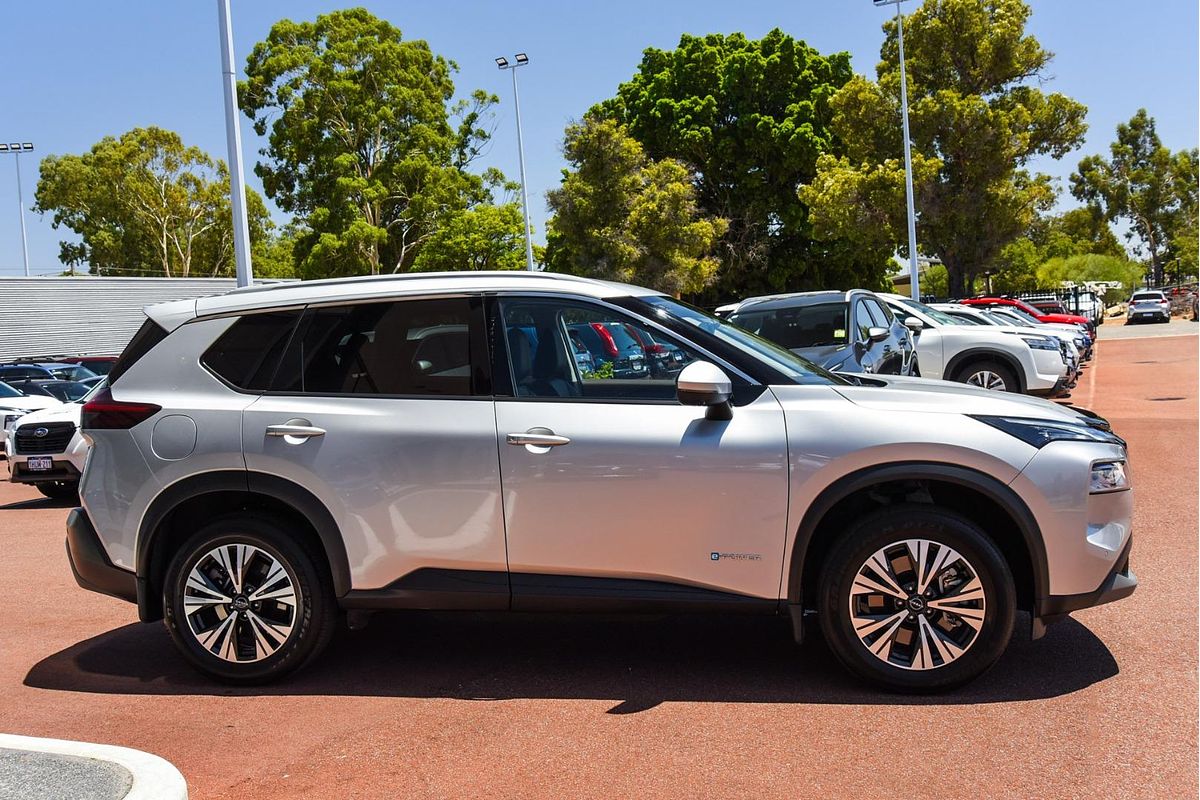 2023 Nissan X-TRAIL ST-L e-POWER T33