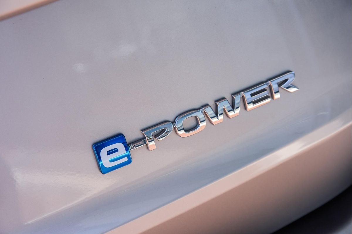 2023 Nissan X-TRAIL ST-L e-POWER T33
