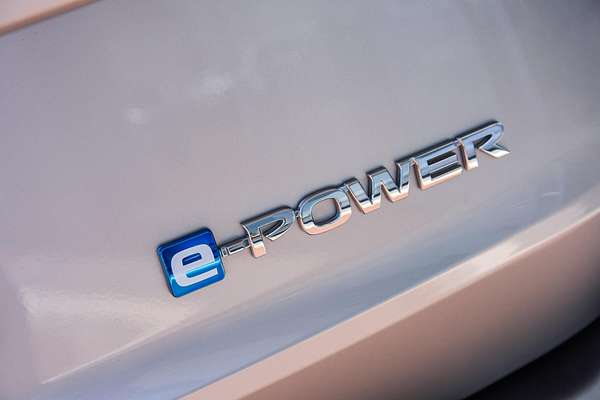 2023 Nissan X-TRAIL ST-L e-POWER T33