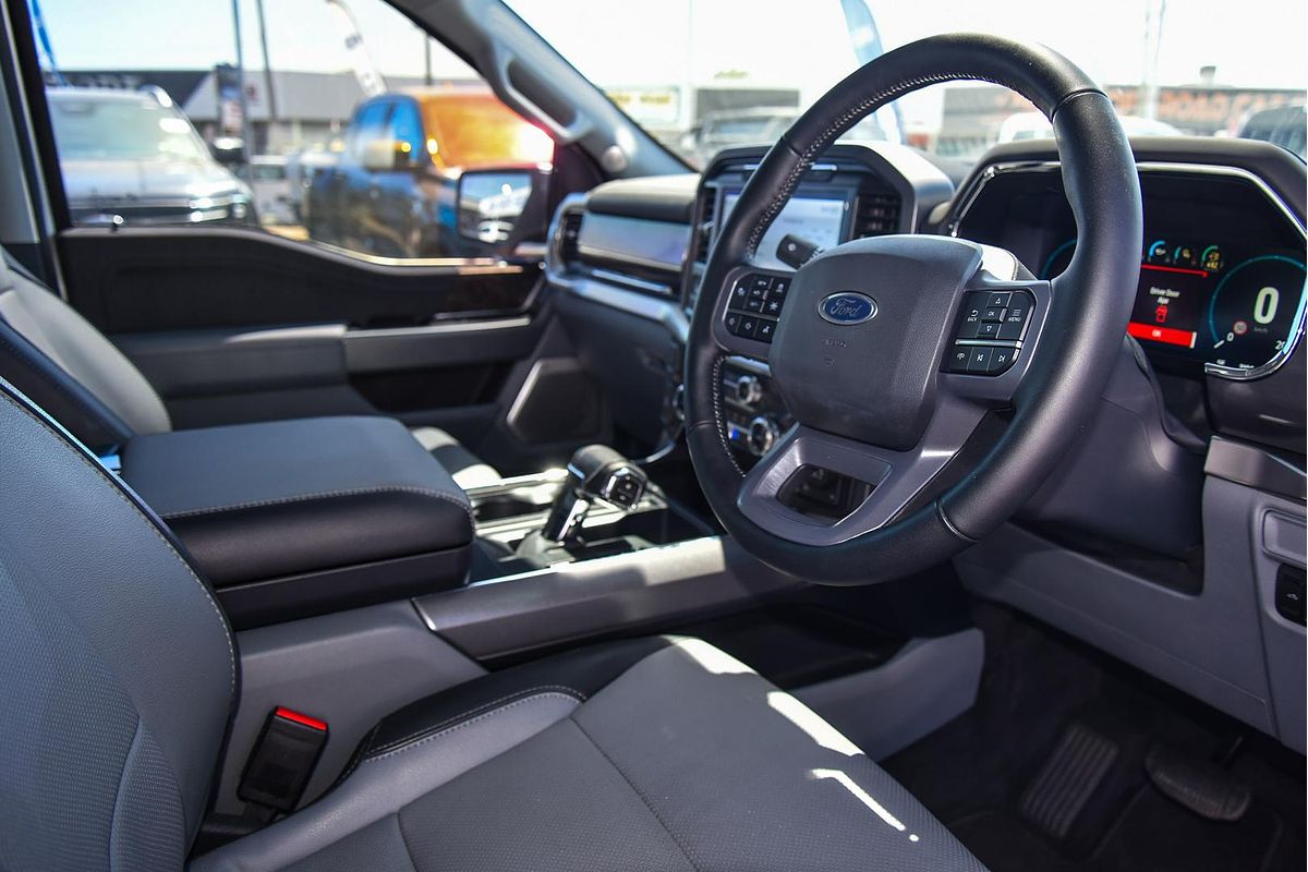 2023 Ford F-150 Lariat 4X4 LWB