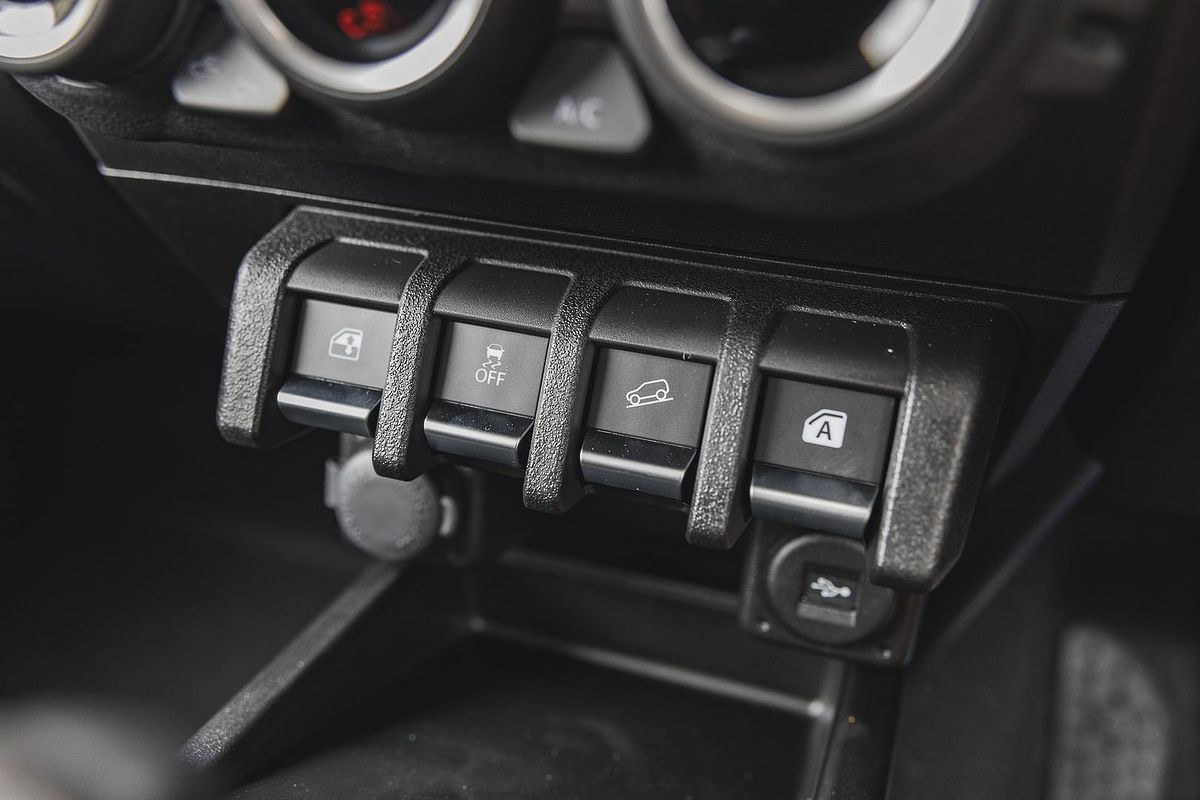 2024 Suzuki Jimny GLX GJ