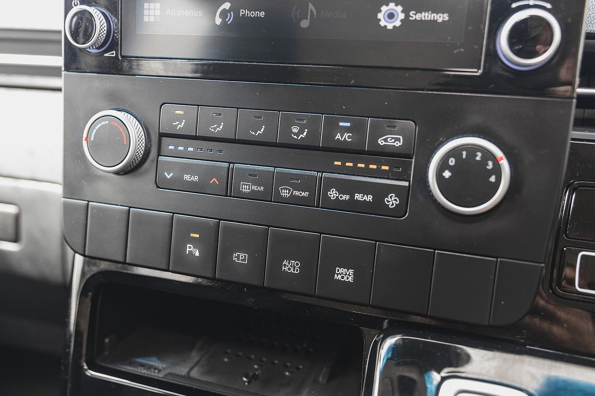 2022 Hyundai STARIA US4.V1