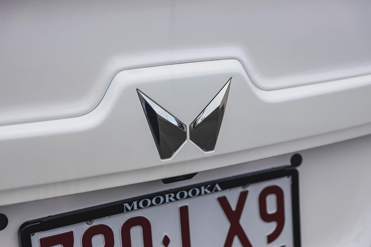 2023 Mahindra Scorpio Z8
