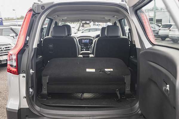 2023 Mahindra Scorpio Z8L