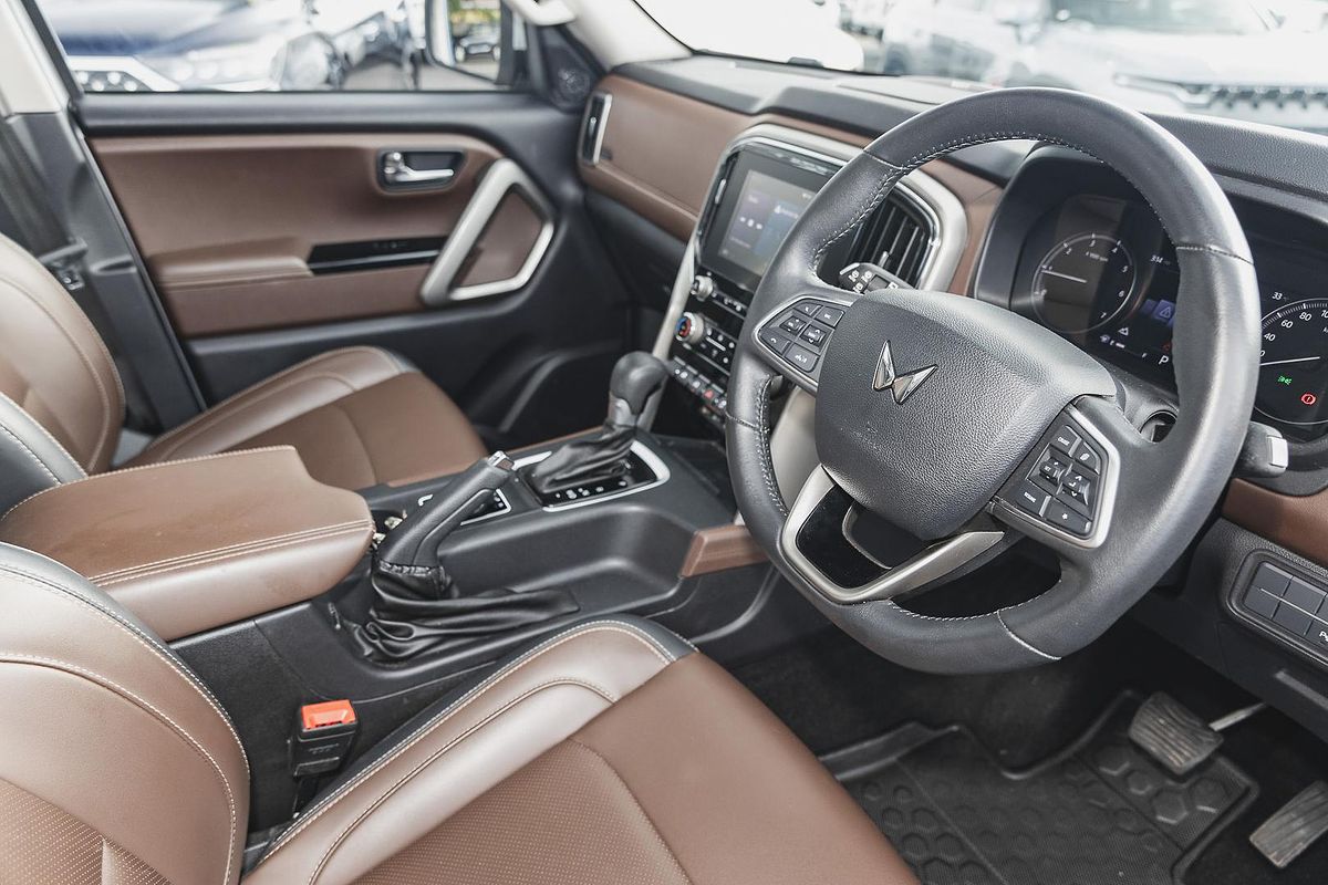 2023 Mahindra Scorpio Z8L