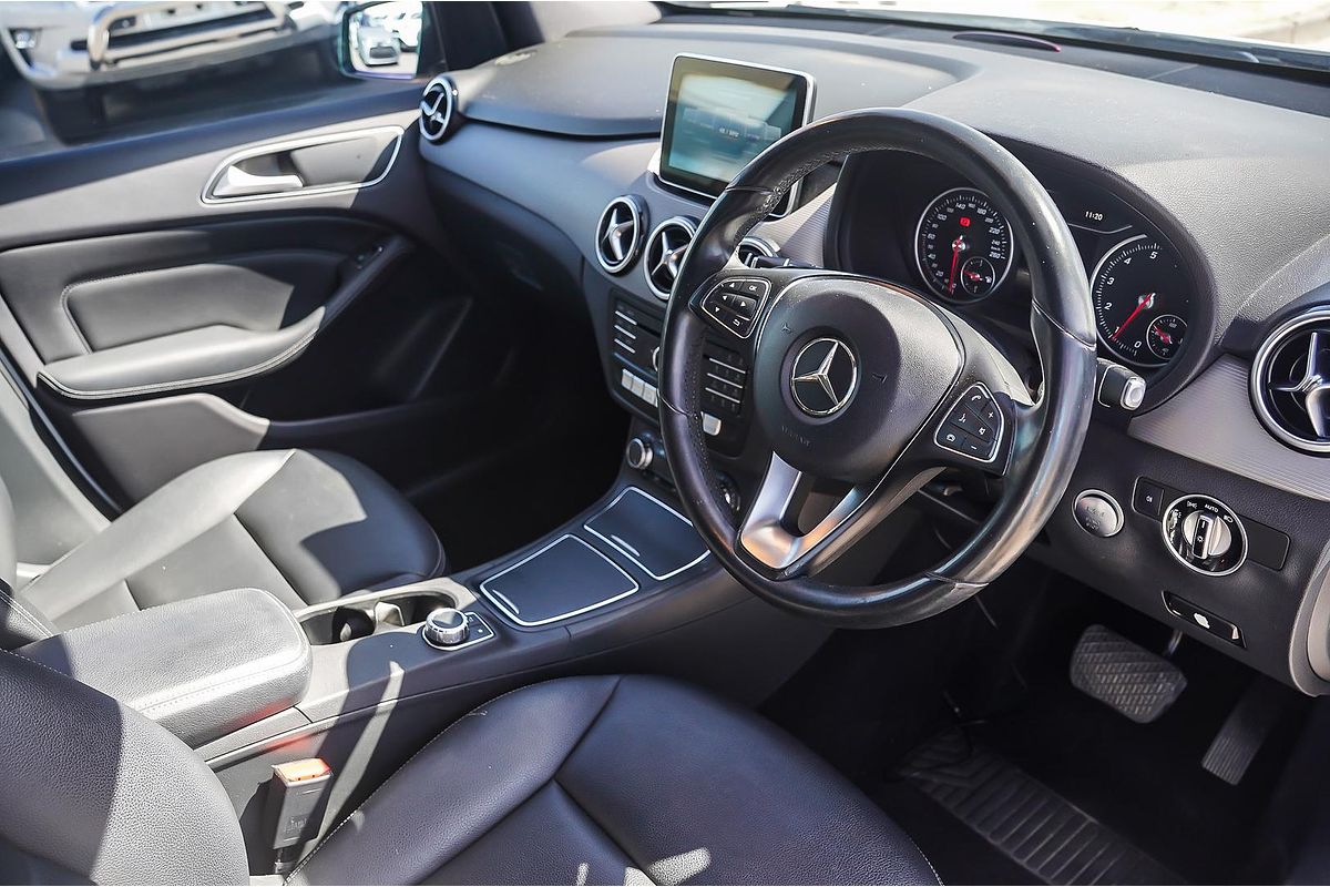 2015 Mercedes-Benz B-Class B180 W246