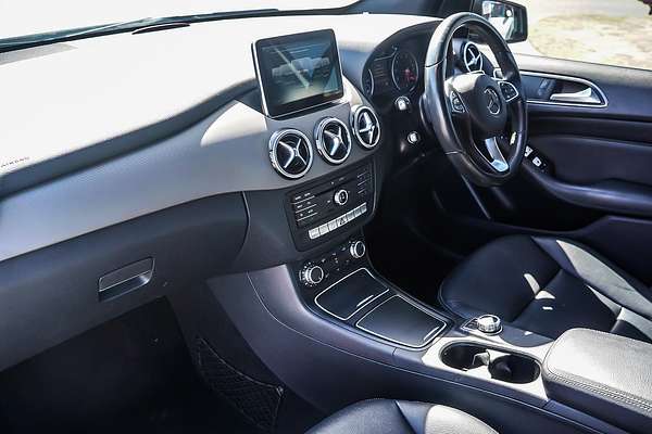 2015 Mercedes-Benz B-Class B180 W246