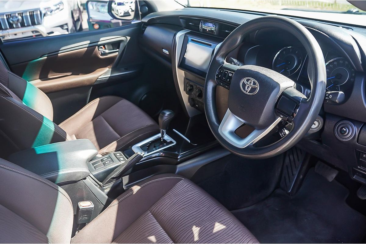 2017 Toyota Fortuner GX GUN156R