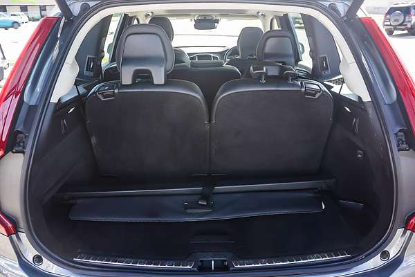 2019 Volvo XC90 D5 Momentum