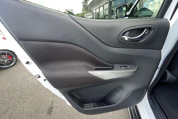 2023 Nissan Navara ST-X D23 4X4