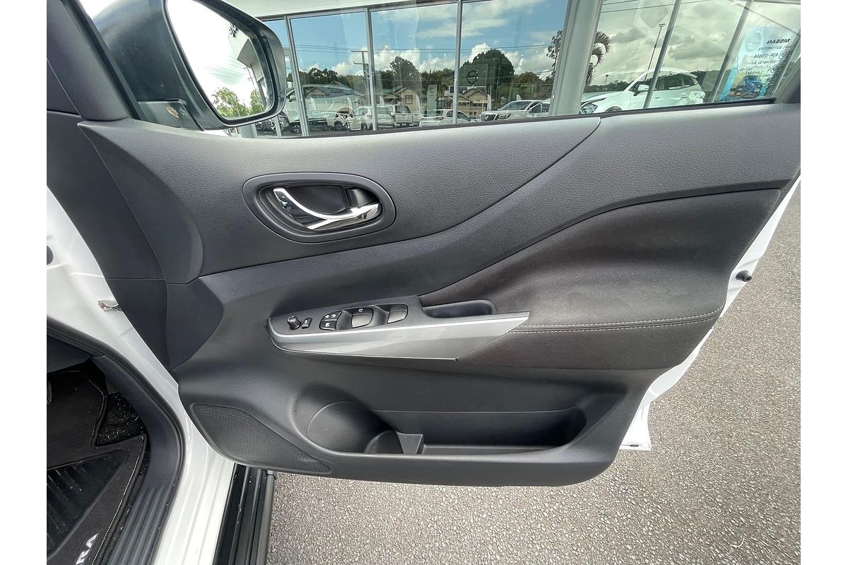 2023 Nissan Navara ST-X D23 4X4