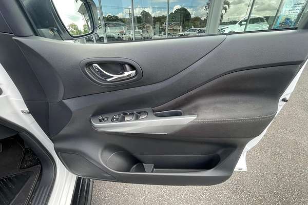 2023 Nissan Navara ST-X D23 4X4