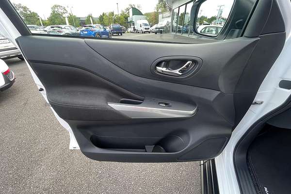 2023 Nissan Navara ST-X D23 4X4