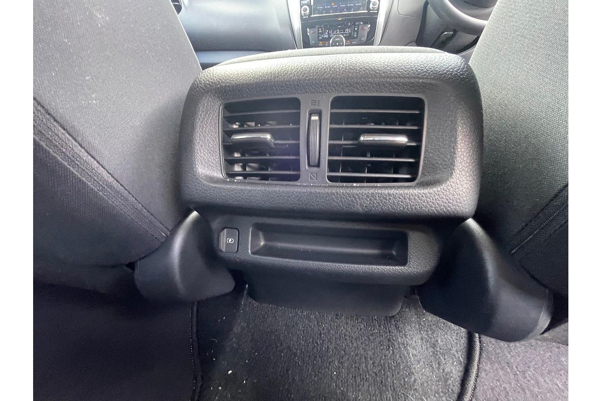 2023 Nissan Navara ST-X D23 4X4