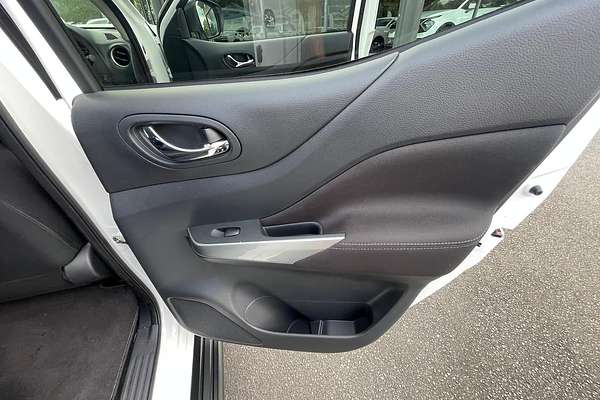 2023 Nissan Navara ST-X D23 4X4