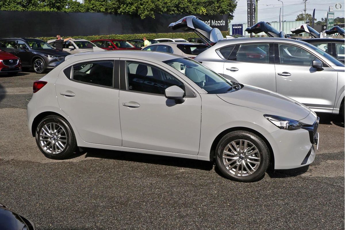 2024 Mazda 2 G15 Evolve DJ Series