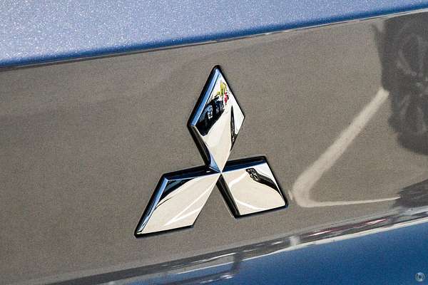 2024 Mitsubishi Eclipse Cross Exceed YB