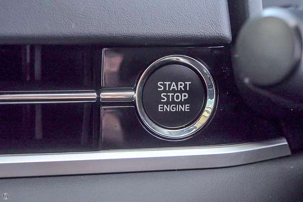 2024 Mitsubishi Outlander ES ZM