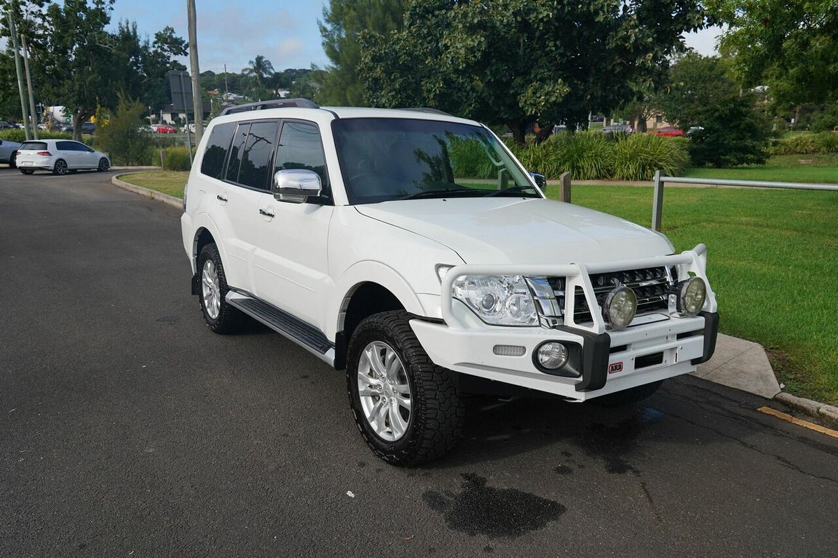 2017 Mitsubishi Pajero GLX LWB (4x4) NX MY17