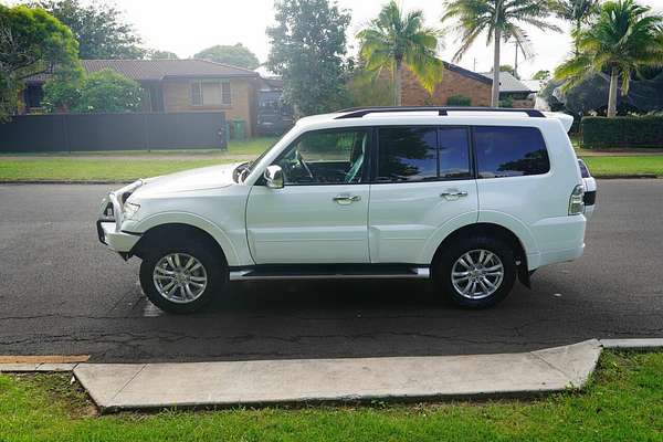 2017 Mitsubishi Pajero GLX LWB (4x4) NX MY17
