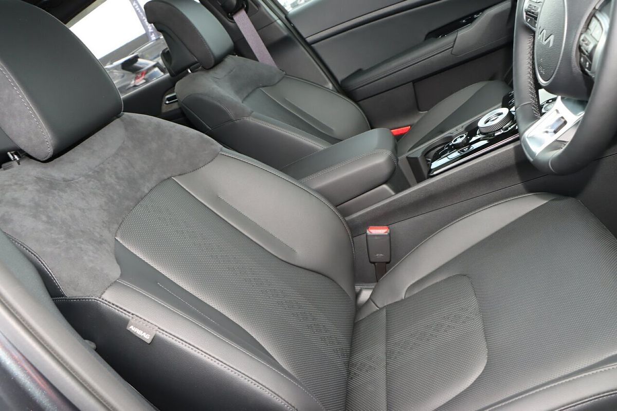 2025 Kia Sportage HEV GT-Line NQ5
