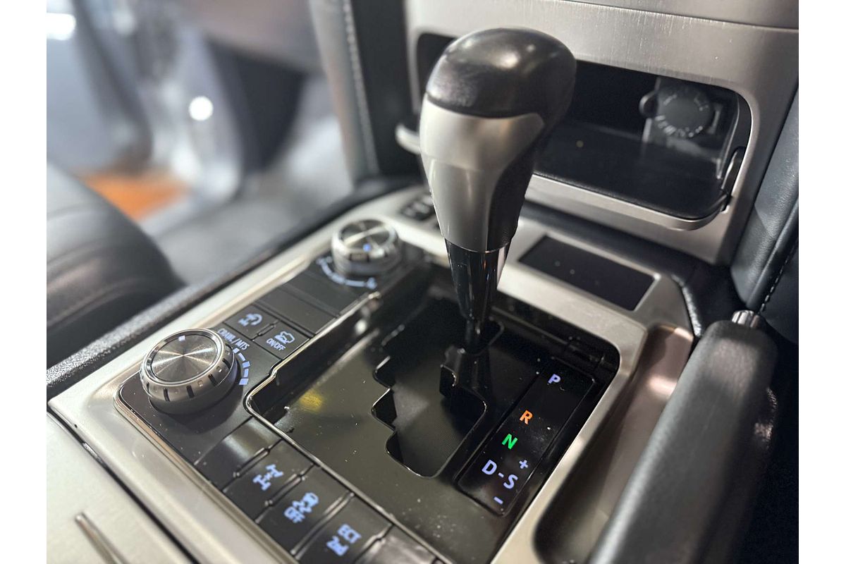 2020 Toyota Landcruiser VX VDJ200R