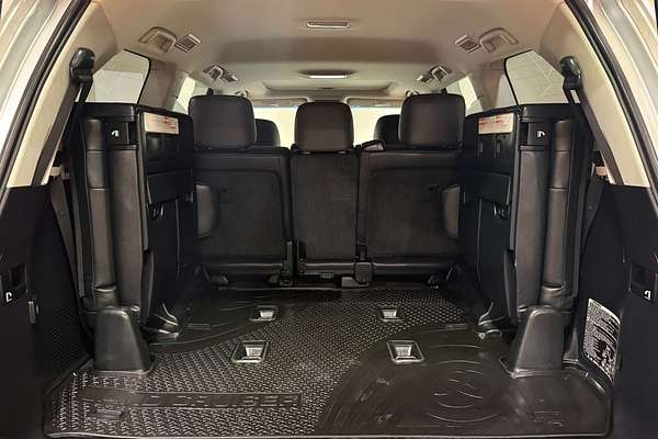 2020 Toyota Landcruiser VX VDJ200R