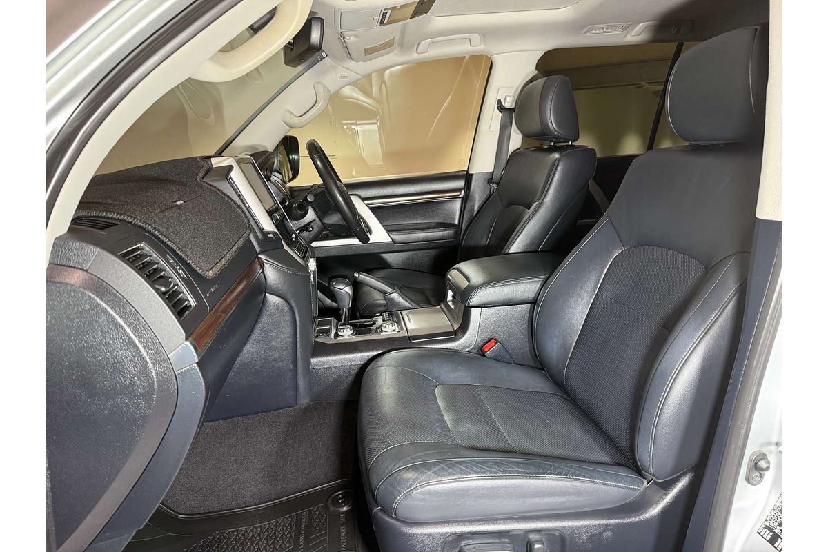 2020 Toyota Landcruiser VX VDJ200R
